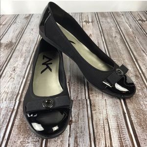 NEW ANNE KLEIN FLATS